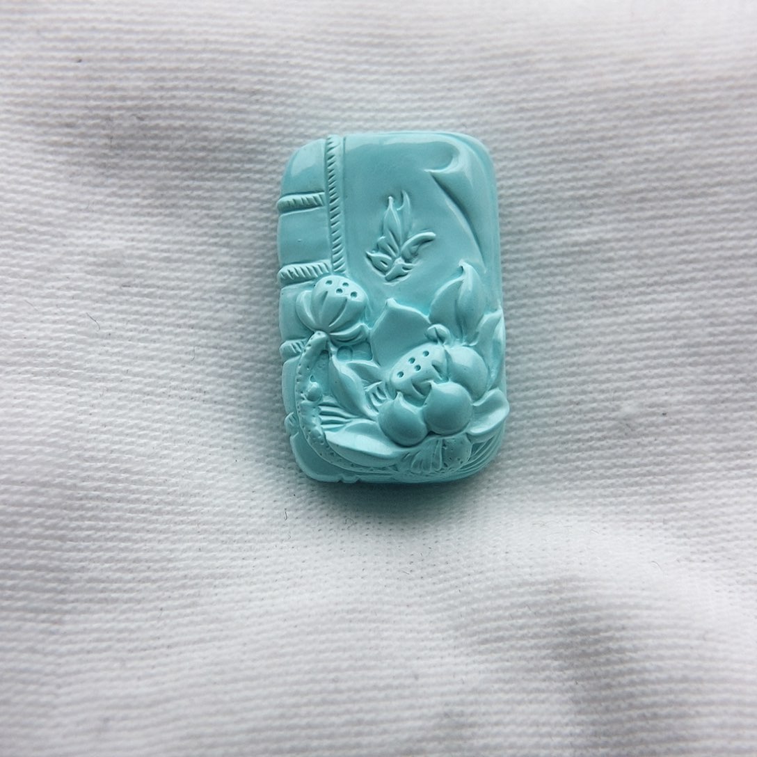 绿松石颈饰未镶嵌