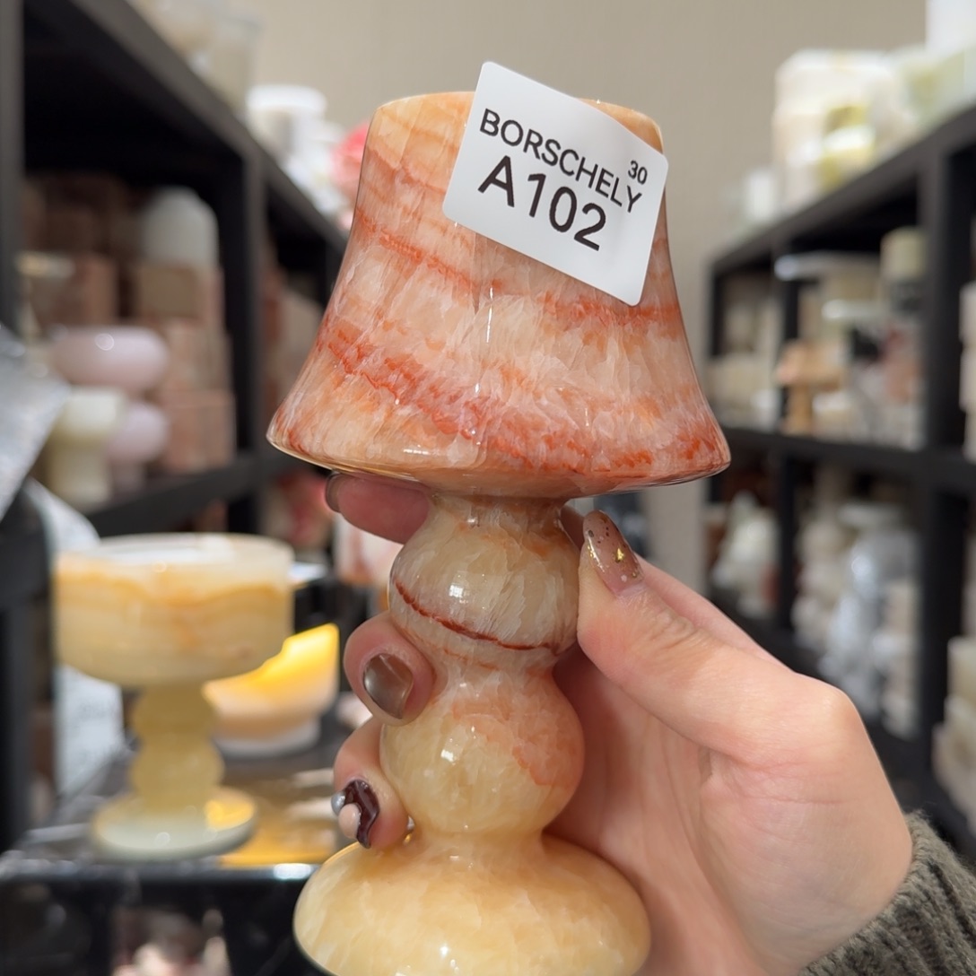 大理石A102。关机。  