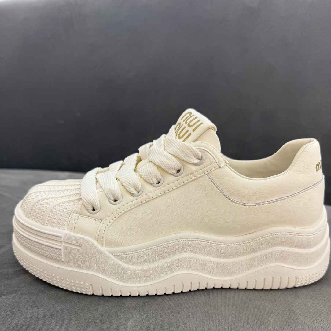 贝壳头休闲小白鞋，板鞋超轻暴走不累