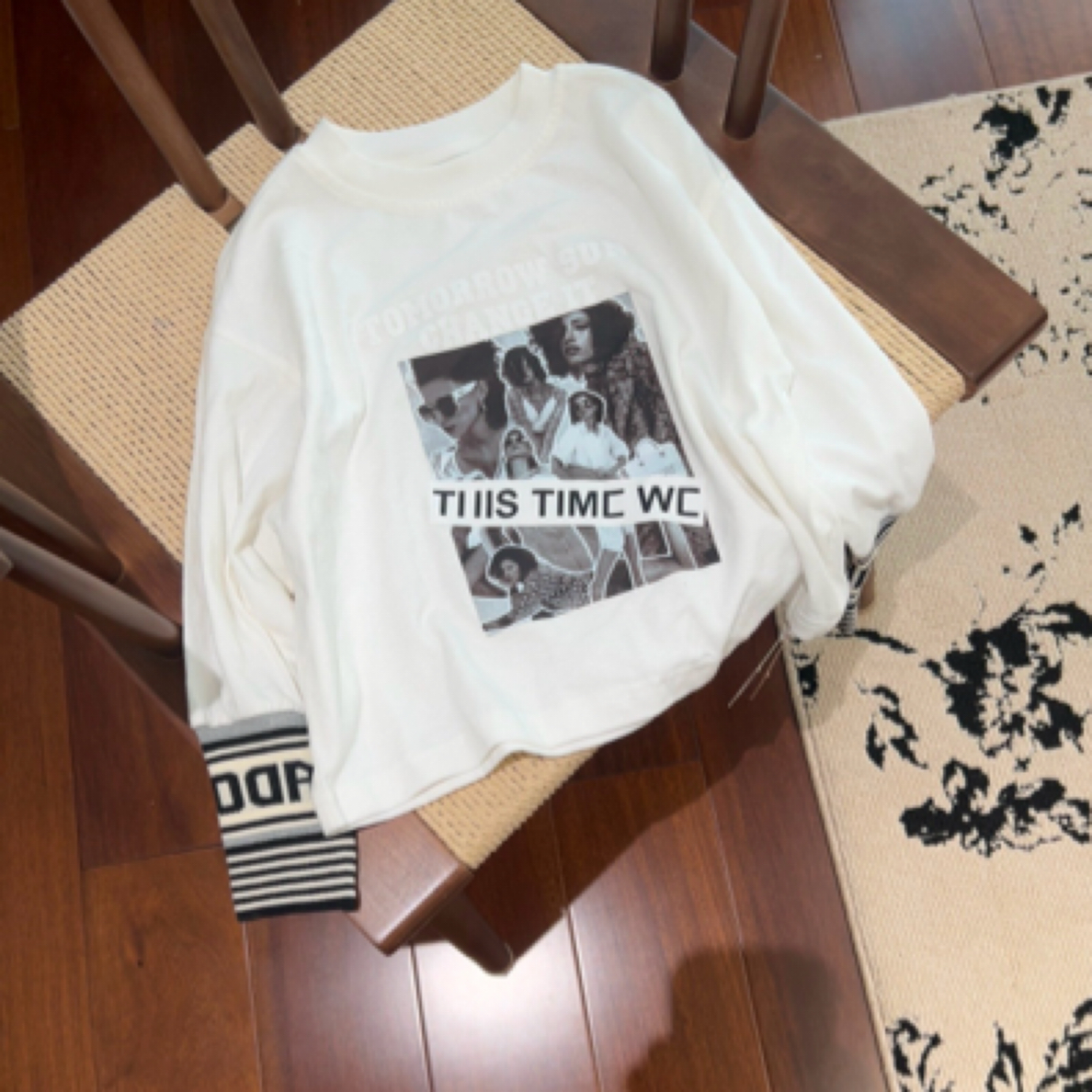 【编号D25】C306-03-条纹收口袖卫衣 白色-YJ