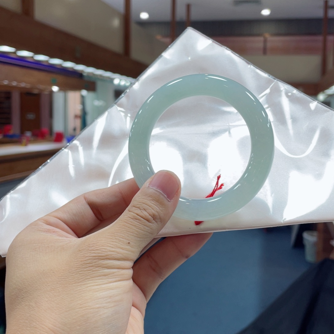 未镶嵌手镯翡翠.****干翡翠