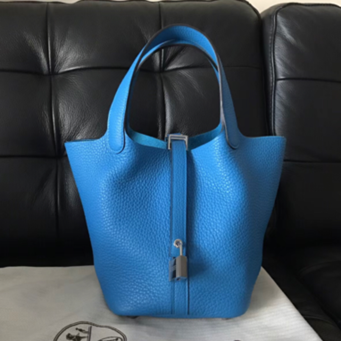 99新 Hermes/爱马仕 爱马仕菜篮子22蓝金扣tc皮c单肩包8018071
