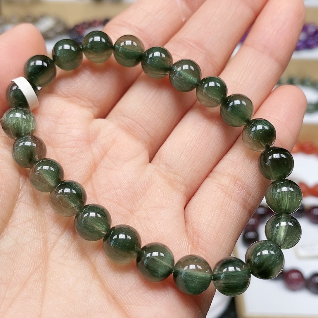 水晶手串未镶嵌绿发晶