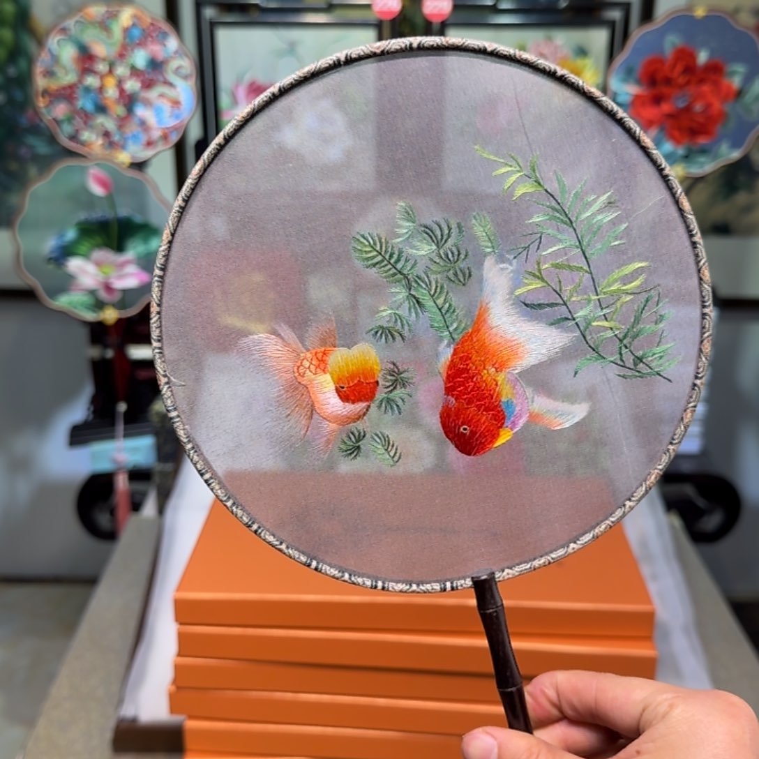 刺绣刺绣工艺精湛