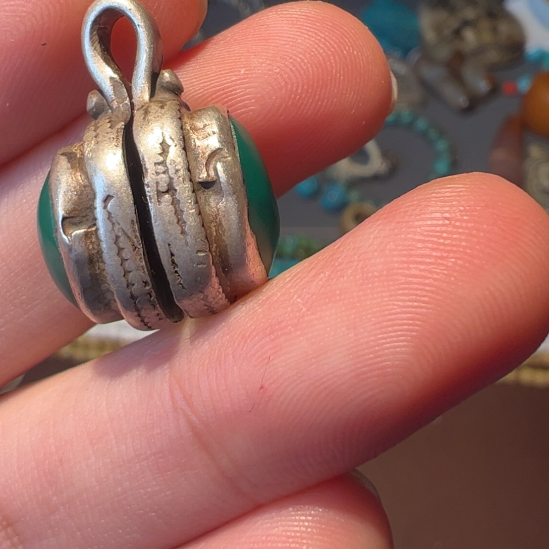 煜***清琉璃吊坠（不含链）