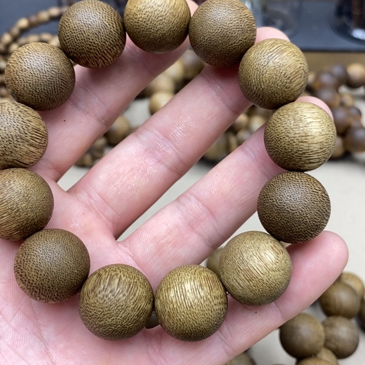 沉香沉香碎屑越南芽庄野生白奇1.8