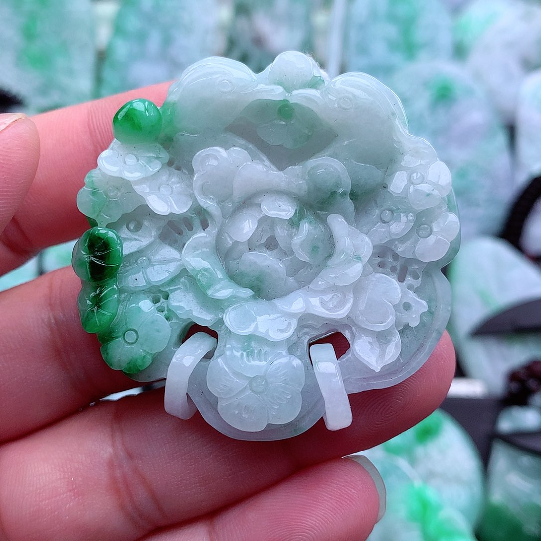 翡翠吊坠(不含链)未镶嵌