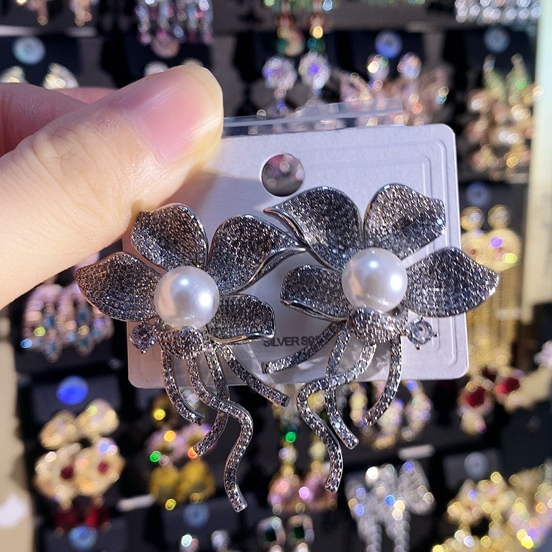 锆石纯铜合金锆石