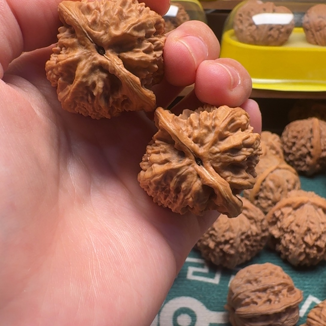 吊坠文玩核桃36➕蚂蚁沟