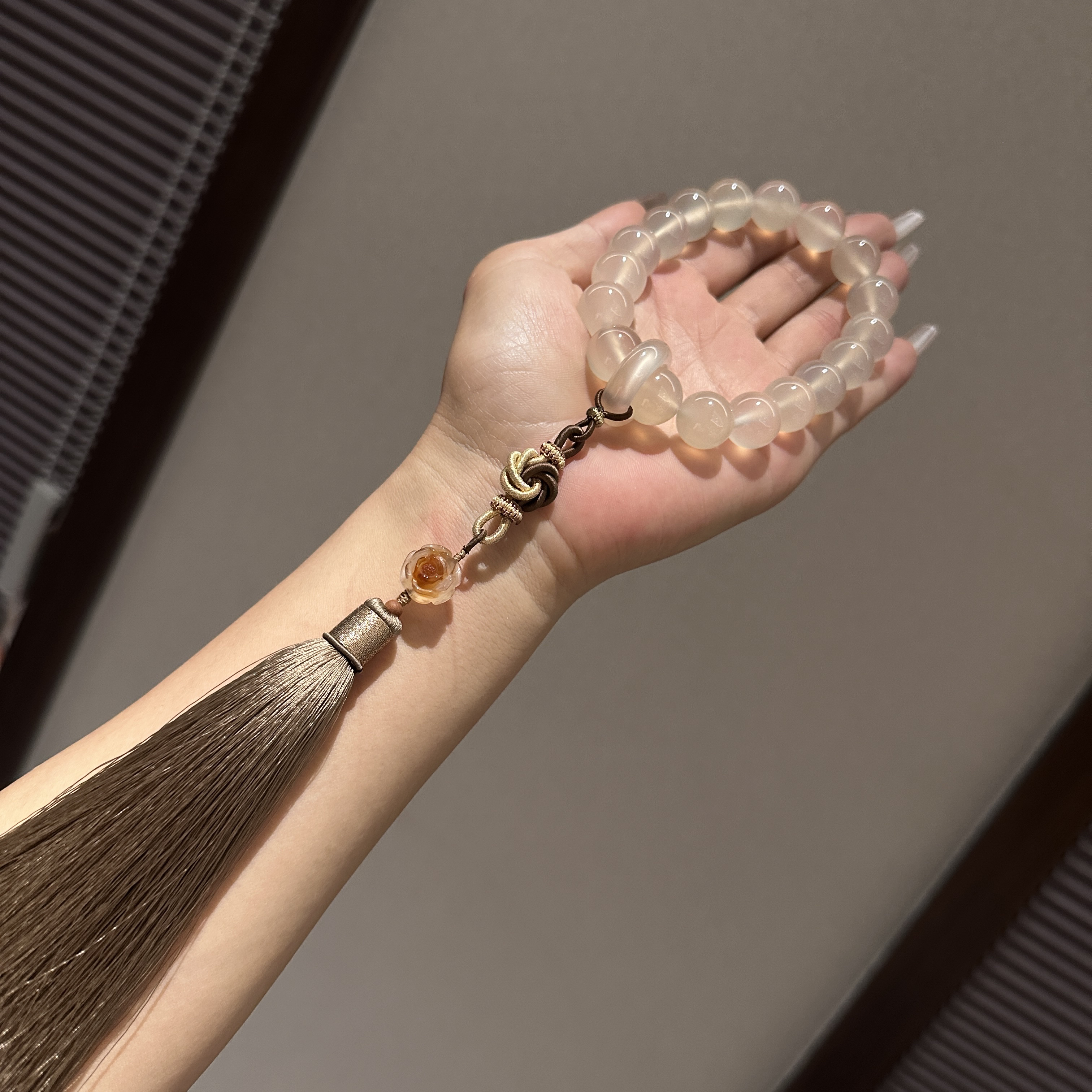 天然玛瑙玉髓马料江料原矿原色十八子手持