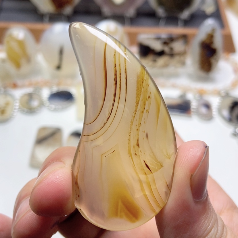 【闪购商品】玛瑙/玉髓颈饰未镶嵌