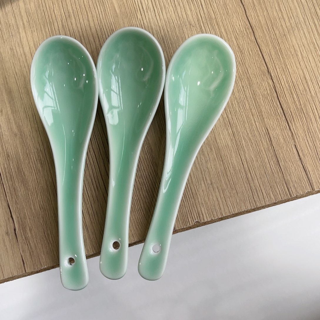 青瓷哈哈哈哈哈哈哈哈