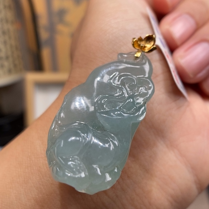 【闪购商品】颈饰18K金镶嵌翡翠37