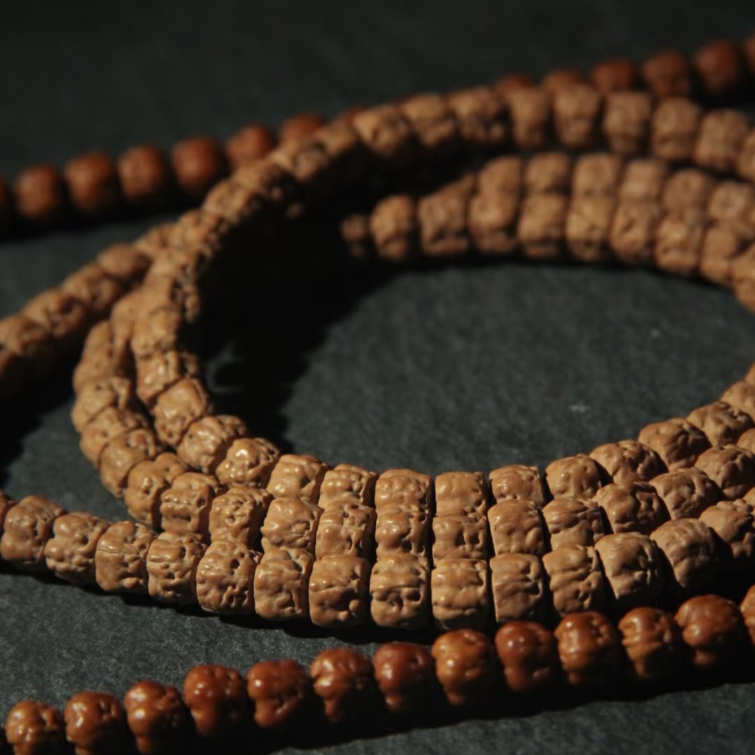 藏式龙切小佛手五爪金三日红108颗小金刚菩提子手串