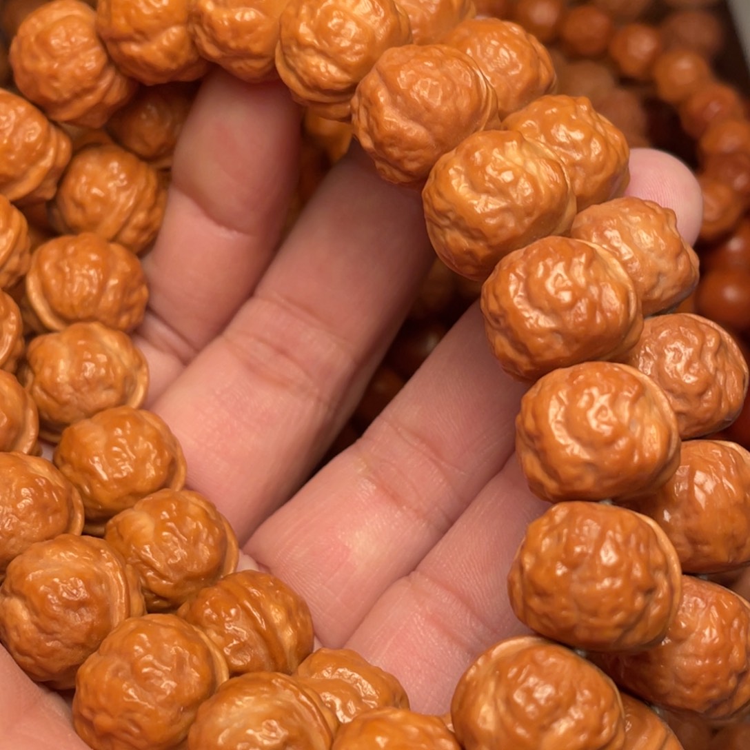 孤***独崖柏猴头核桃树在哪里