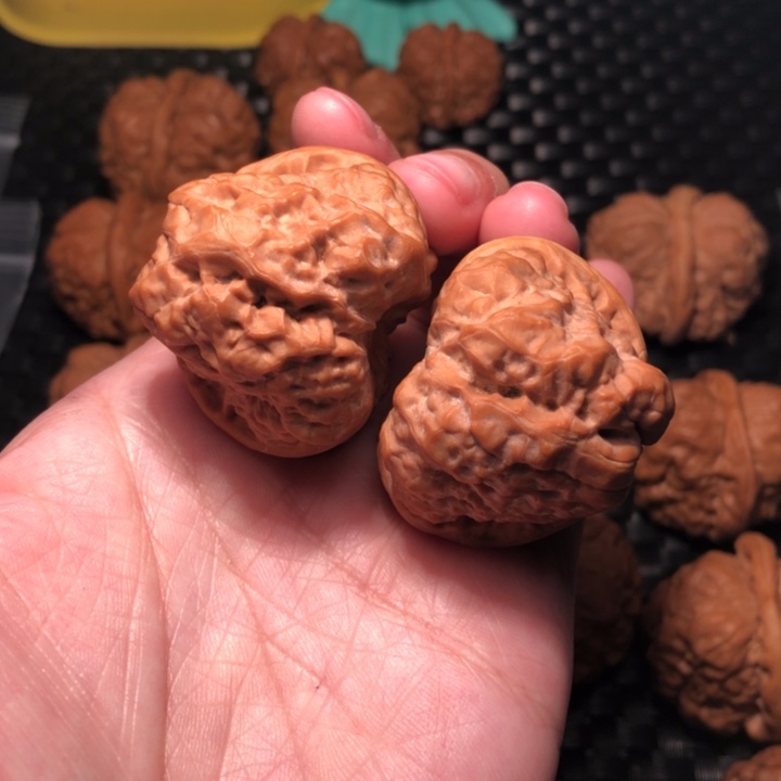 文玩核桃把件A****?蛙王