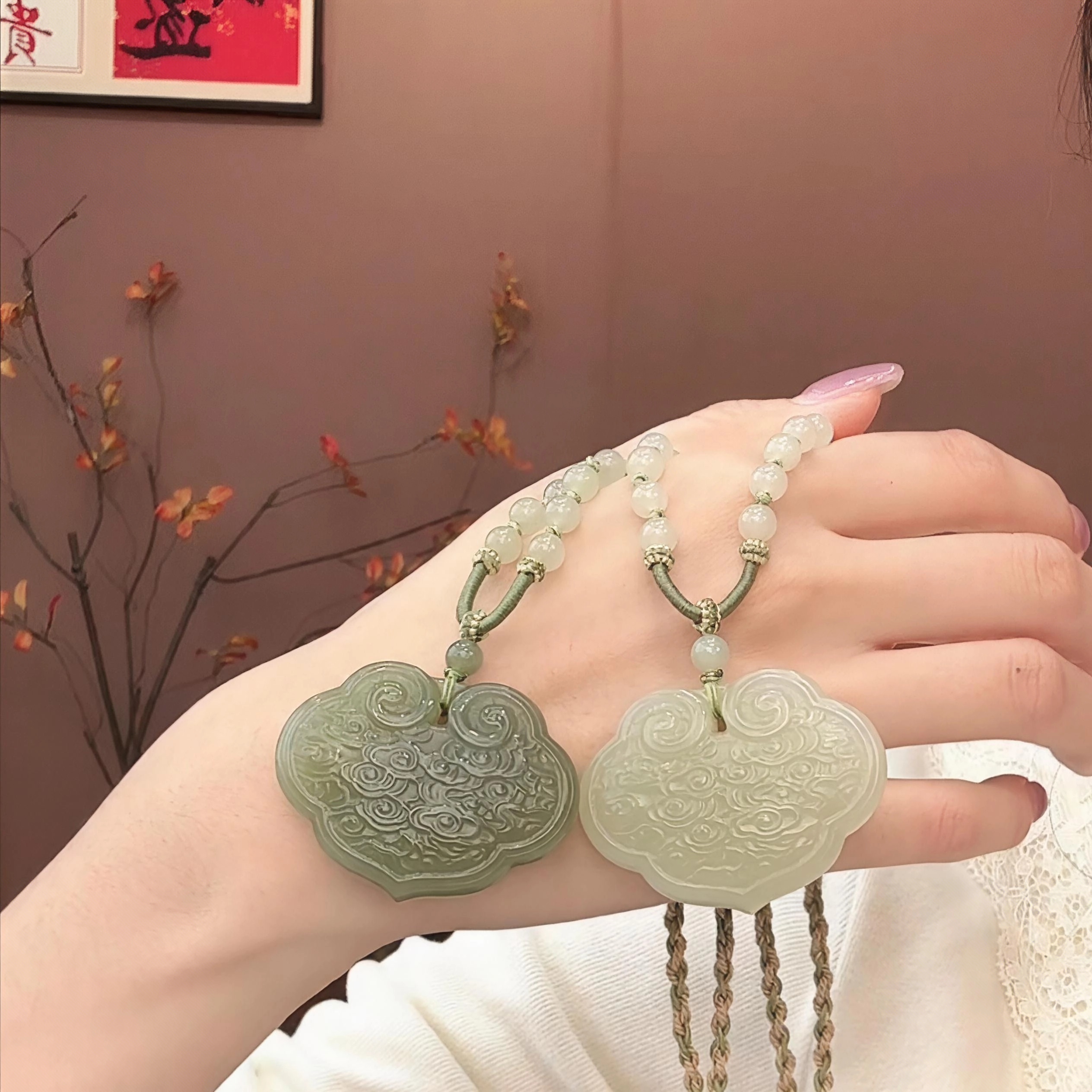 和田玉设计款古法雕刻大件如意锁吊坠+设计款珠宝绳多样性发一件