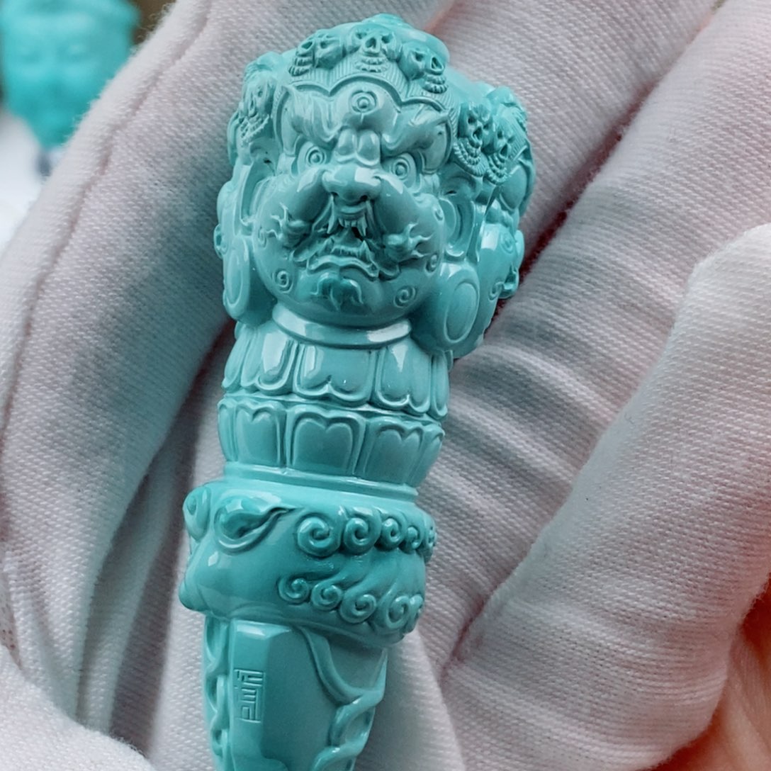 绿松石配饰未镶嵌