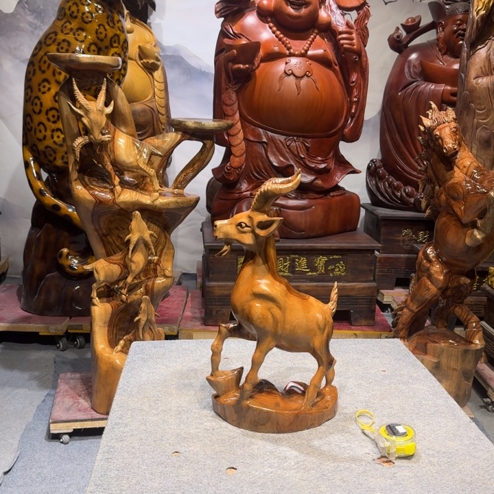 时***好香樟木香樟木三羊摆件