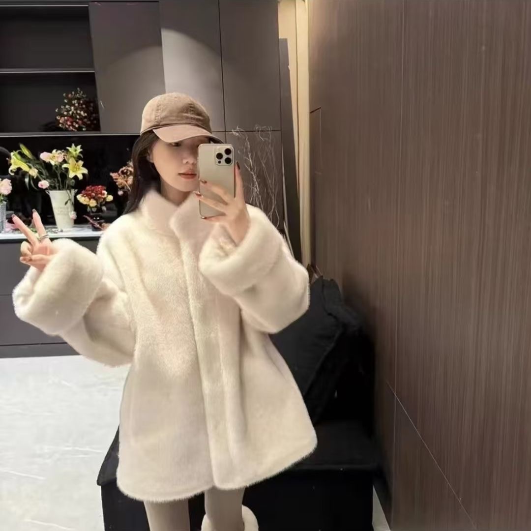 新款冬季立领女慵懒风挽袖韩版设计师百搭短外套常规款白色女士
