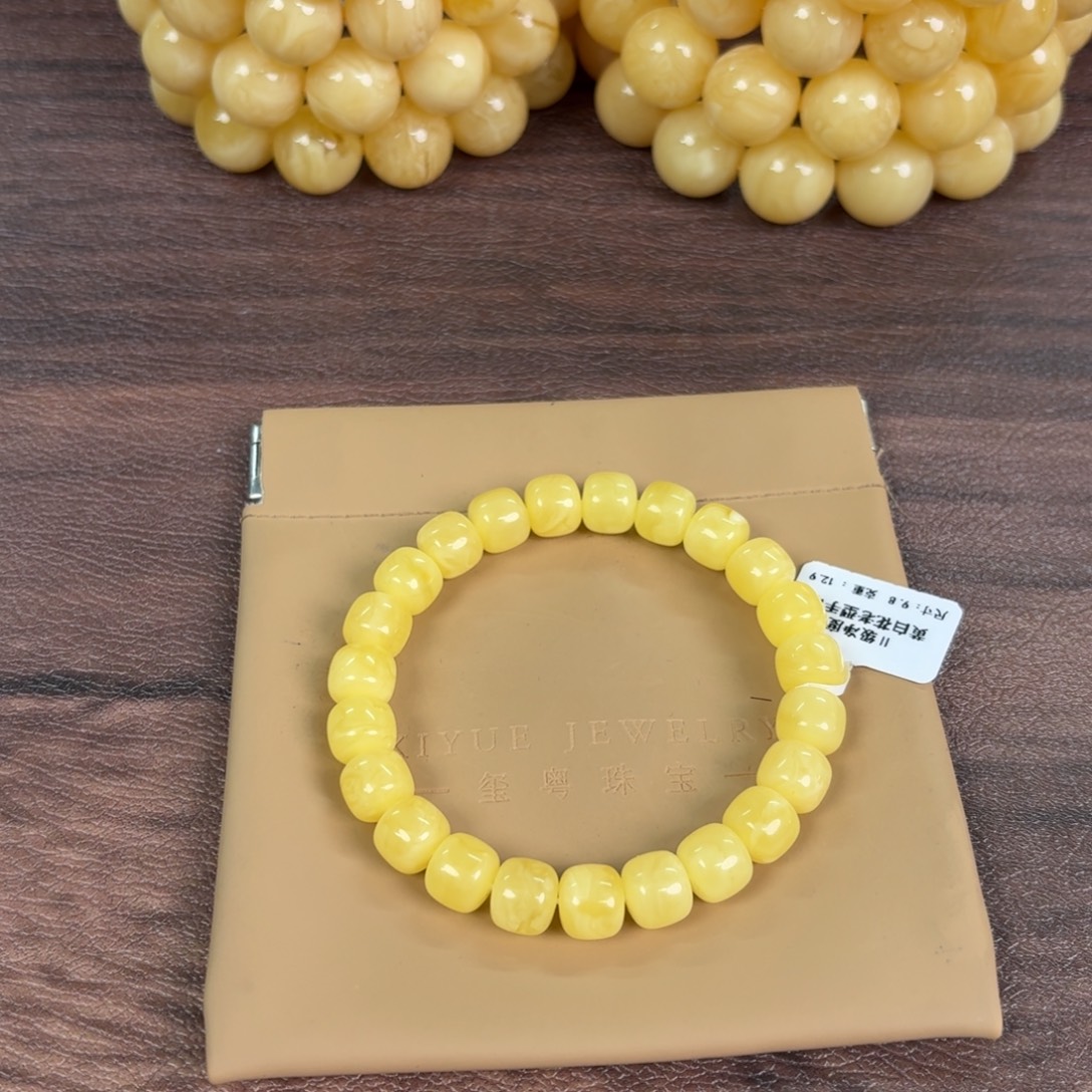 蜜蜡未镶嵌裸石11800000000