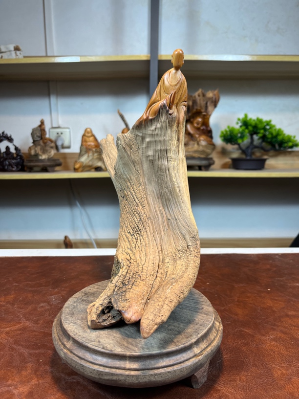 太行崖柏无相佛摆件