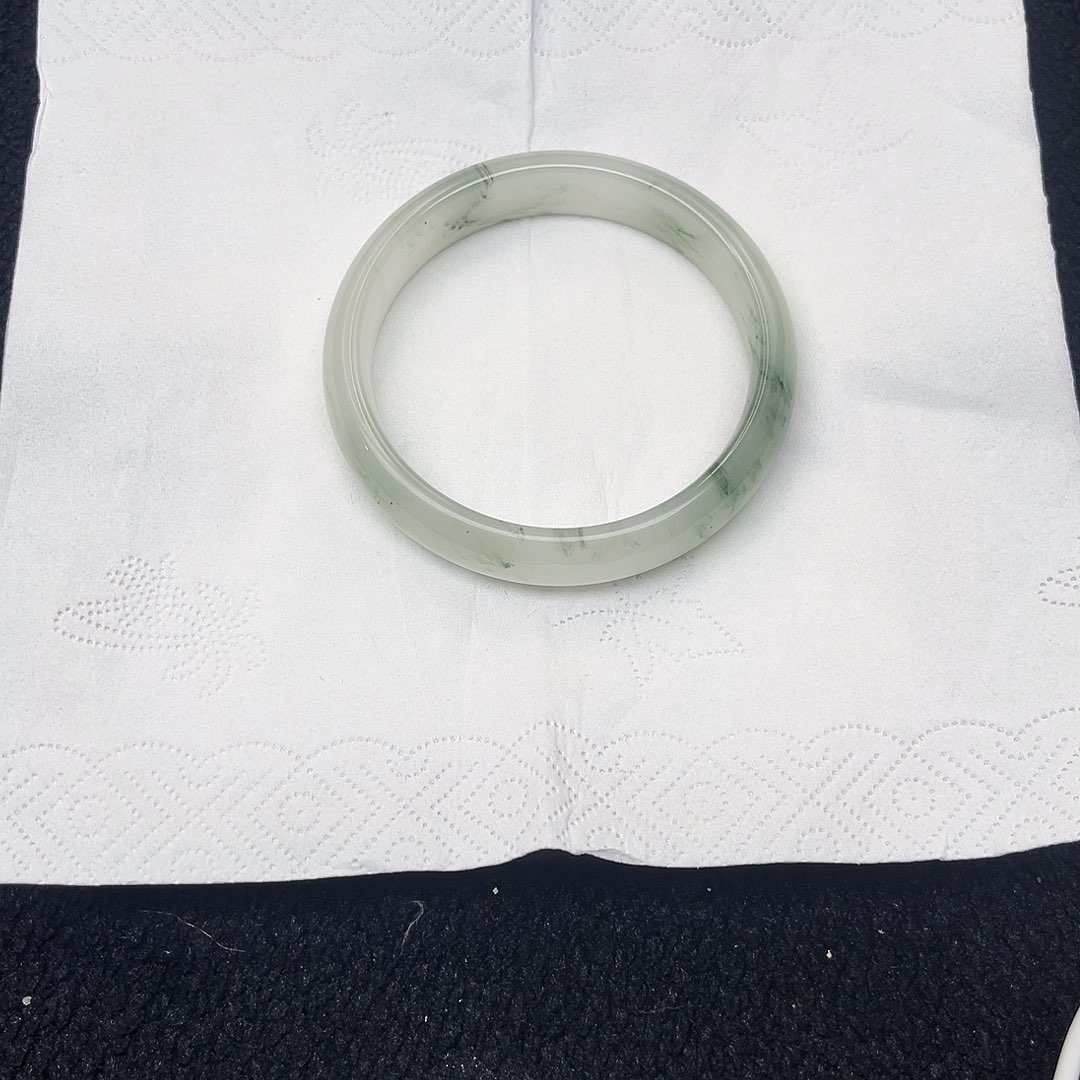 石英质玉未镶嵌手镯715