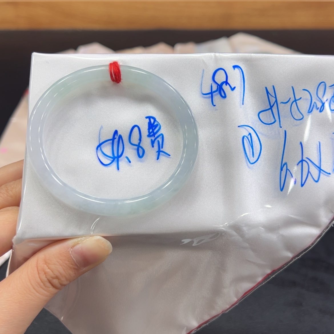 【闪购商品】翡翠手镯未镶嵌手镯