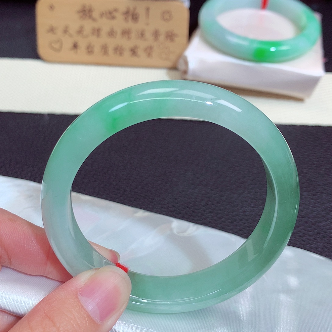 未镶嵌手镯翡翠514