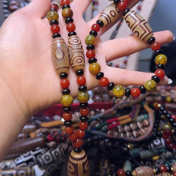 星***妈玛瑙/玉髓未镶嵌颈饰