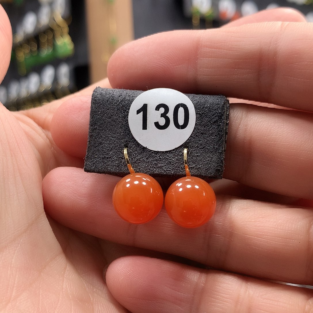 南红玛瑙耳饰18K金镶嵌