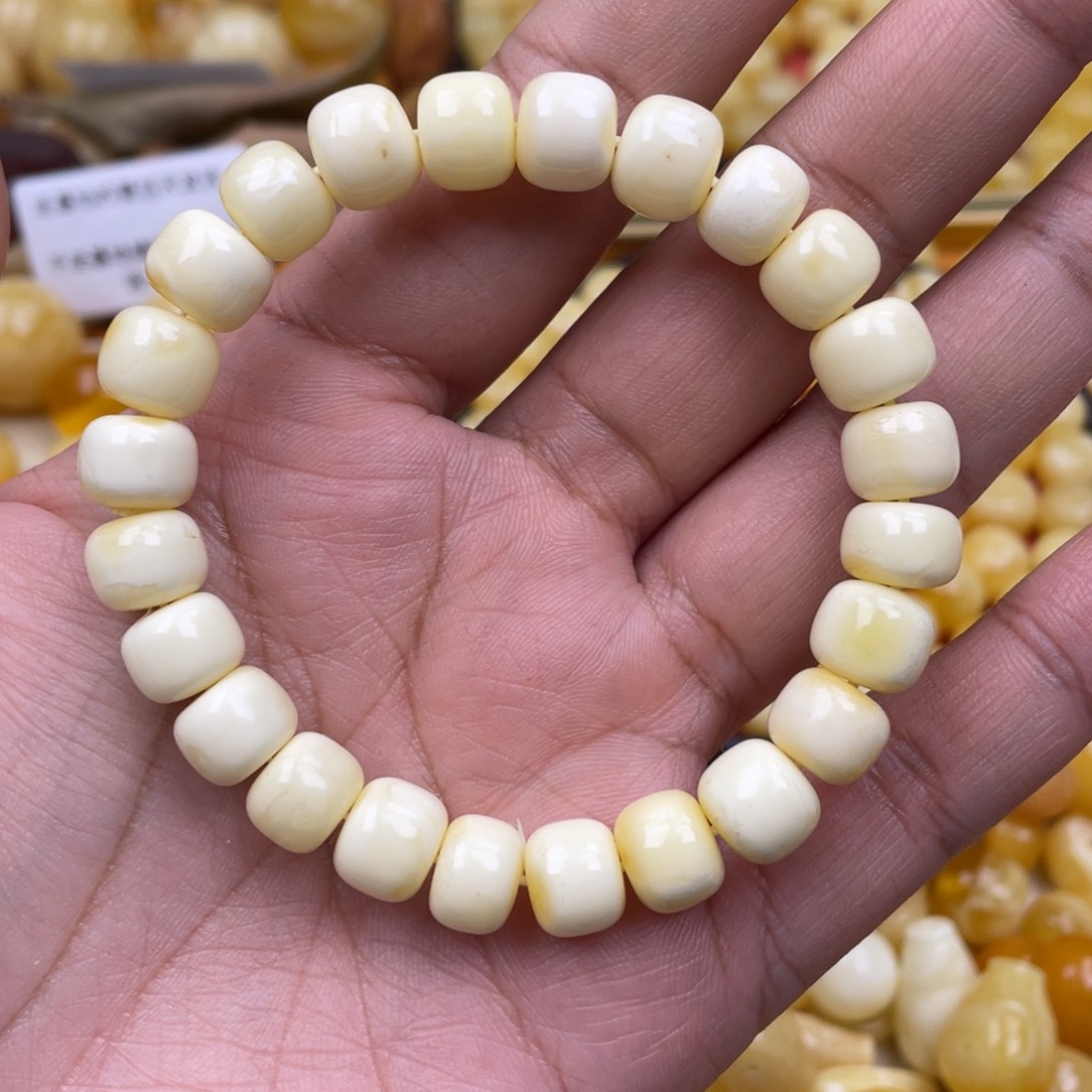 琥珀珠宝奇石未镶嵌10m