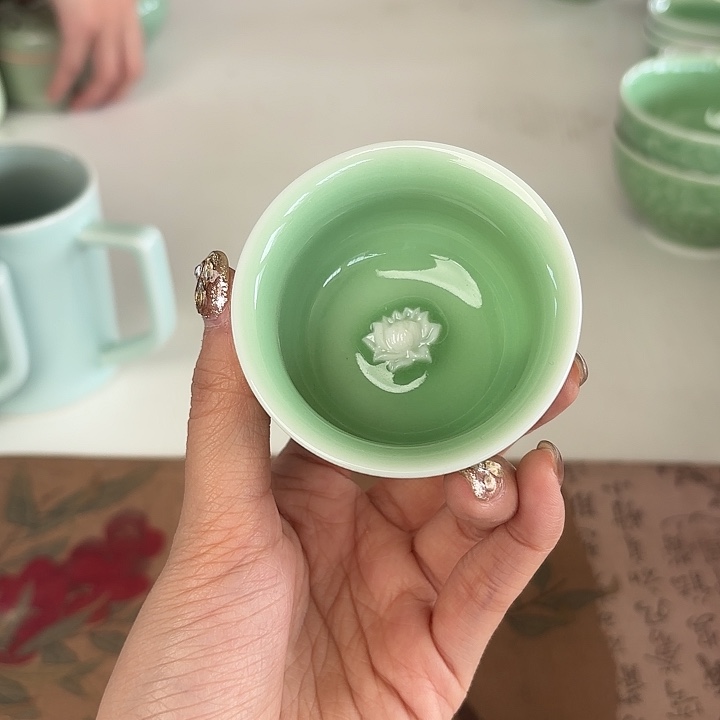 龙泉云间青瓷小米茶器