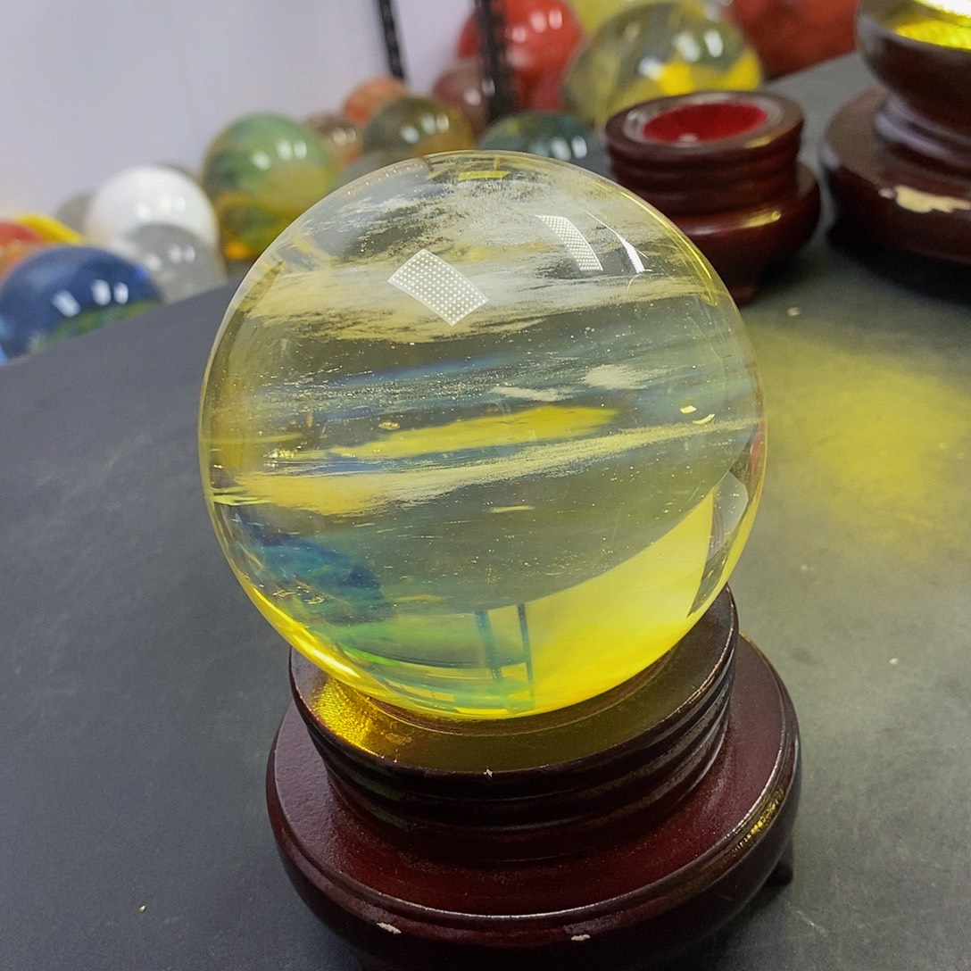 朗***郎石材8.8厘米黄水摆件