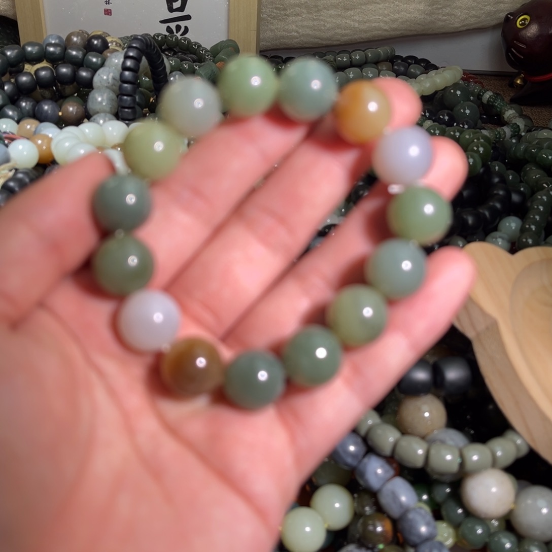 和田玉手链未镶嵌