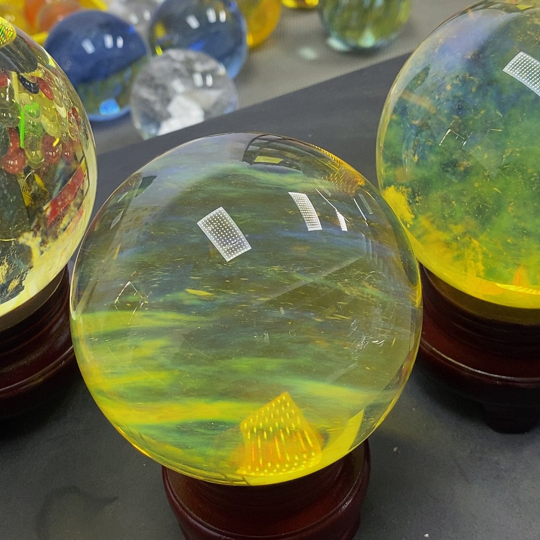 水***姐石材10.6厘米黄水摆件