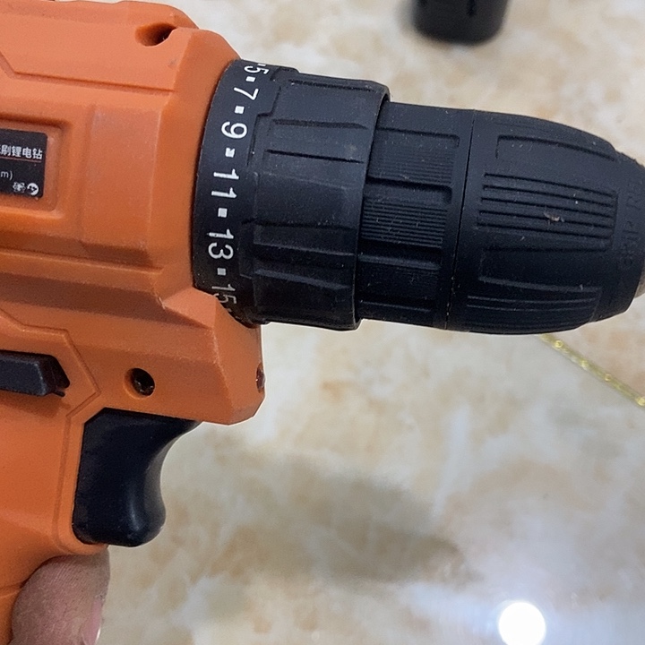 电钻一个没电池裸机