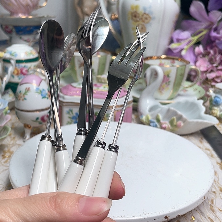 瓷片摆件。摆件。摆件。摆件。摆件