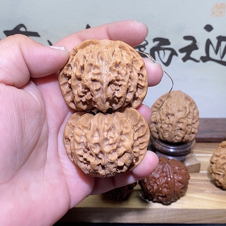 文玩核桃把件45蓟县山地苹果园