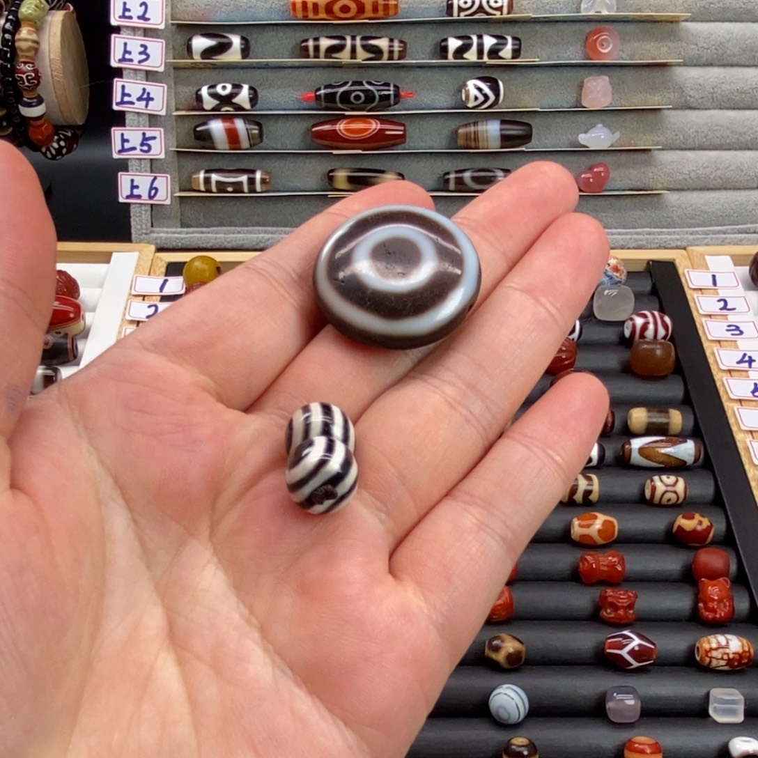 陪***.玛瑙/玉髓合金珠宝半成品