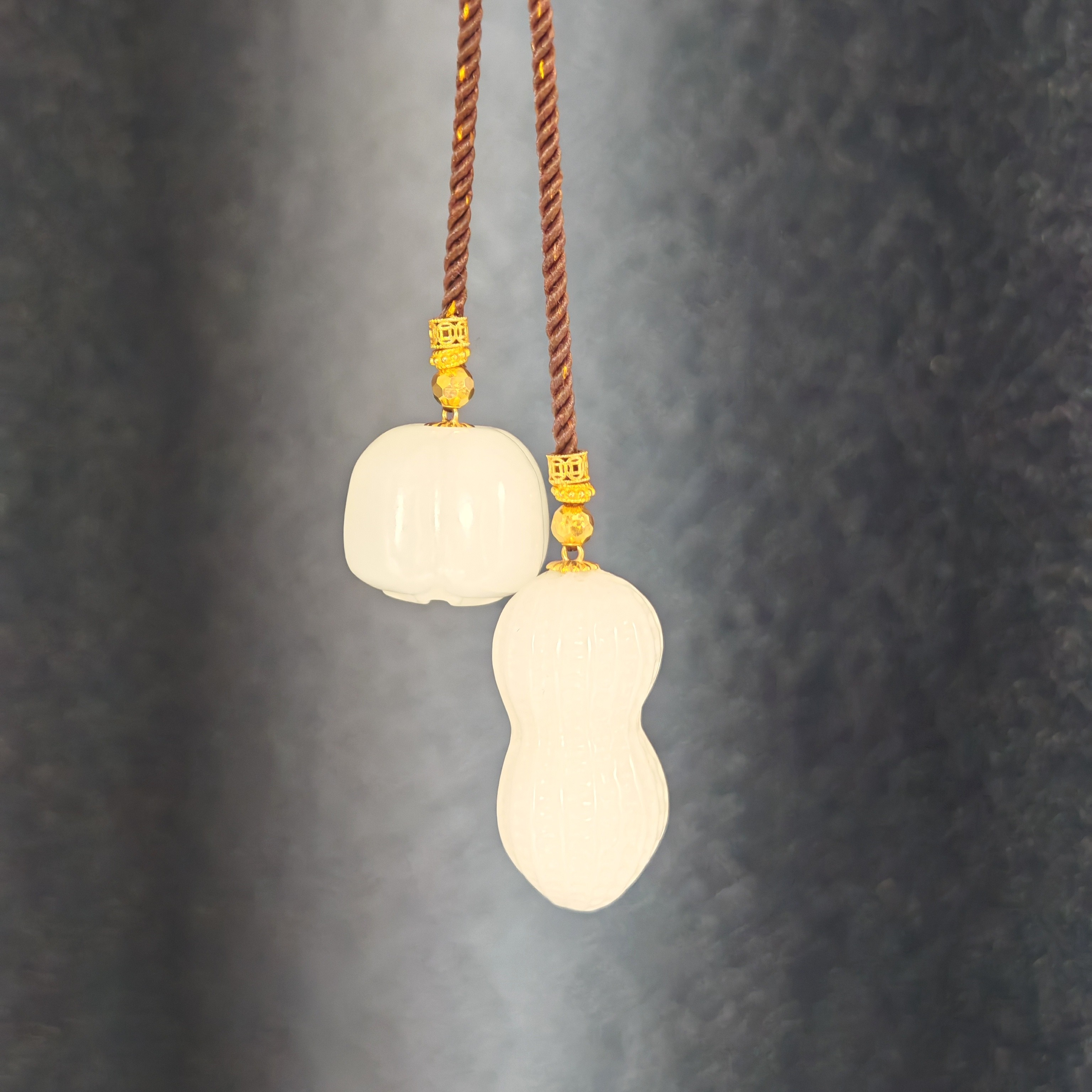 天然和田玉俄罗斯白玉好事发生吊坠挂件