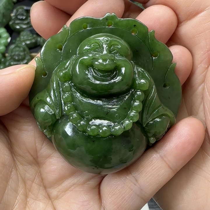 和田玉吊坠未镶嵌