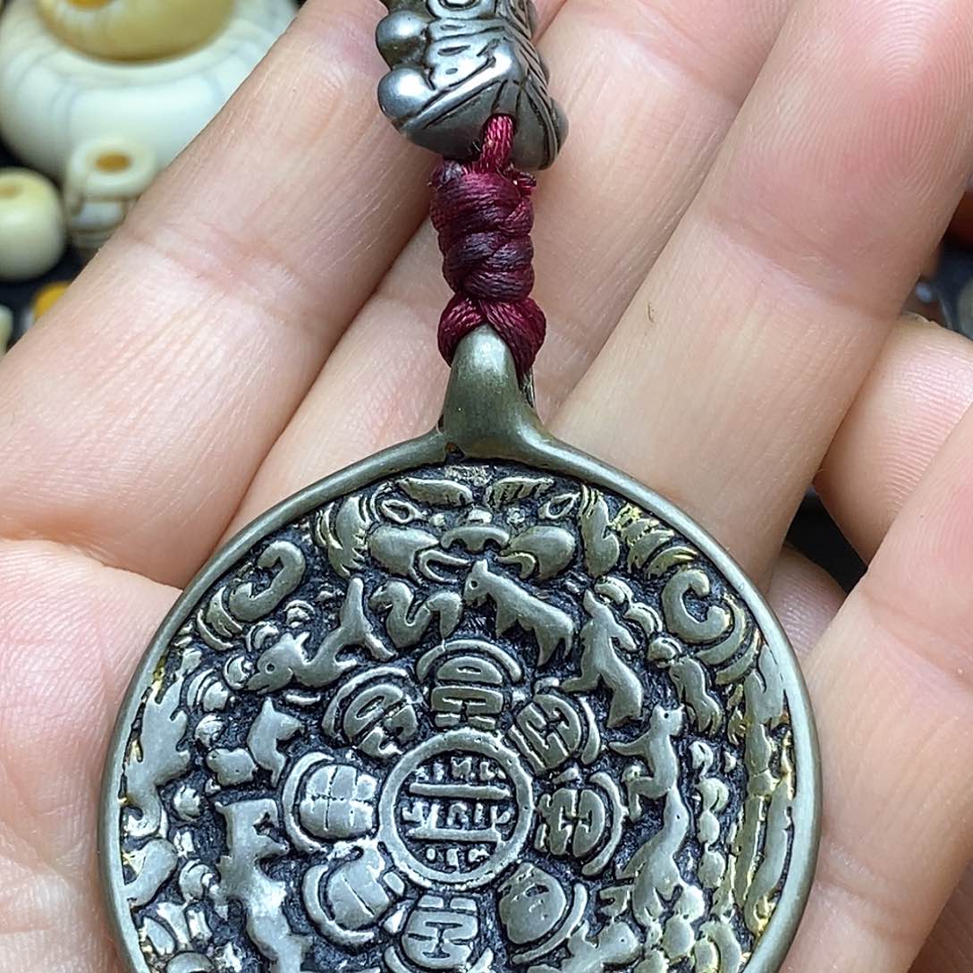 贝壳手串/手链……………………………………