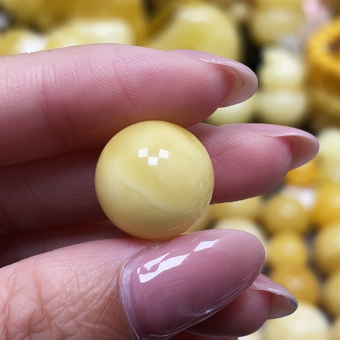 蜜蜡未镶嵌裸石15.5mm