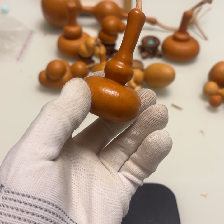 雨***步天然手捻老皮葫芦