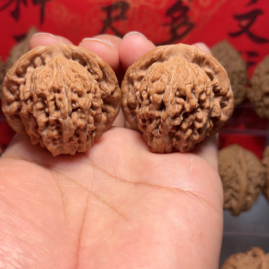 文玩核桃吊坠4.1尺四座楼