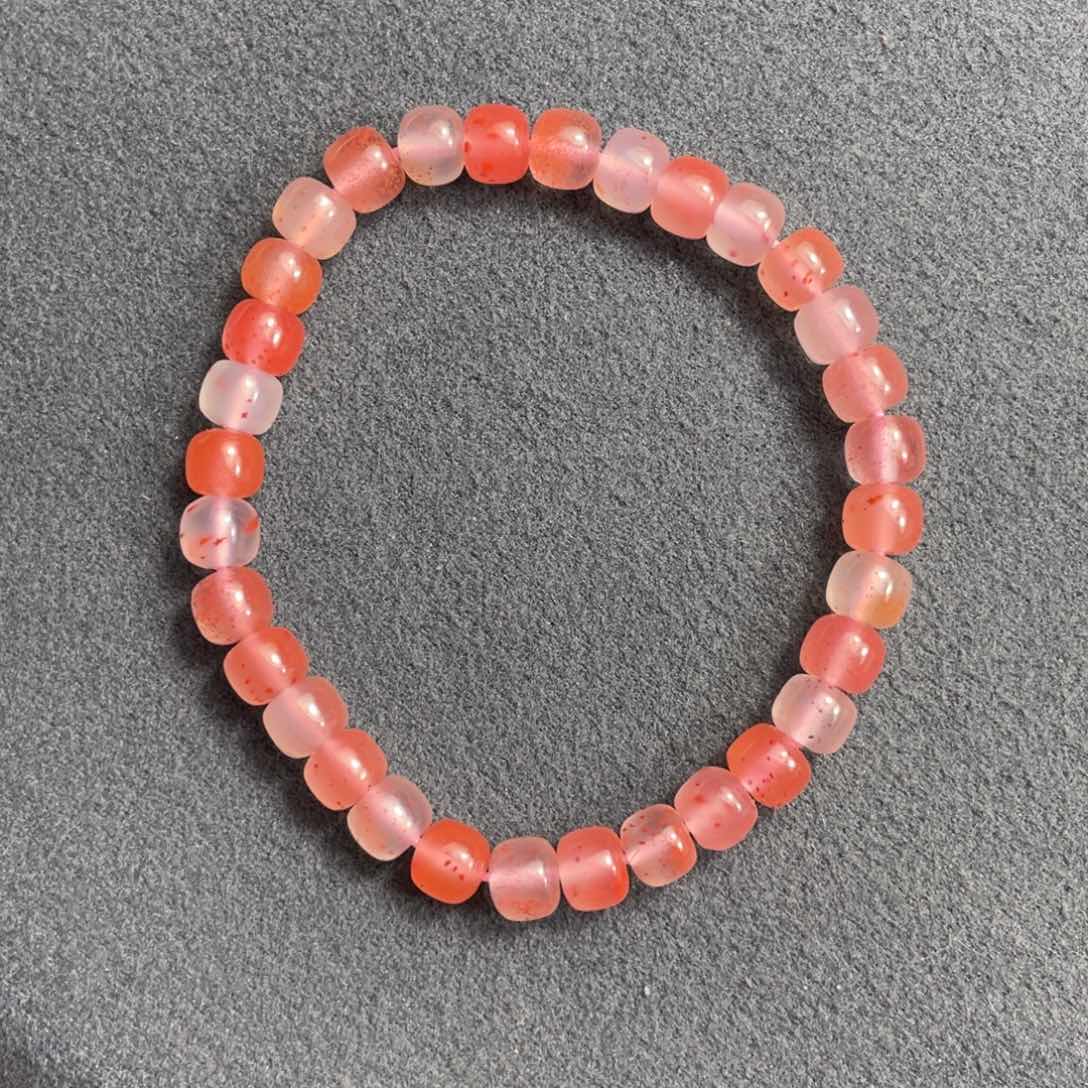 南红玛瑙颈饰未镶嵌