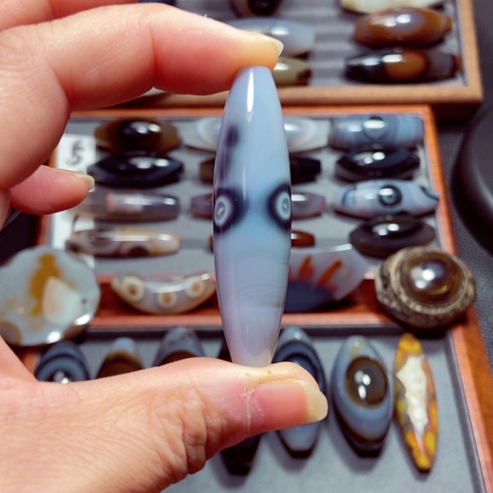 玛瑙/玉髓珠宝奇石未镶嵌风***后