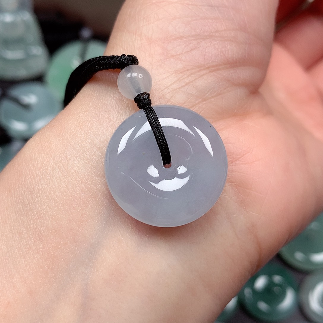 翡翠颈饰未镶嵌平安扣A