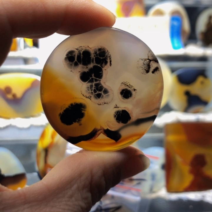 合金玛瑙/玉髓珠宝奇石158